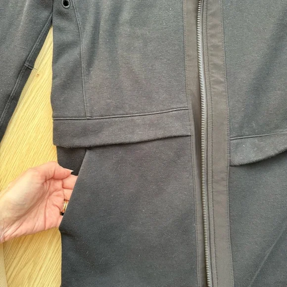 lululemon black zip up sweatshirt athletic jacket - Picture 5 of 13